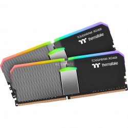 Thermaltake DIMM 32 GB DDR4-3600 Kit